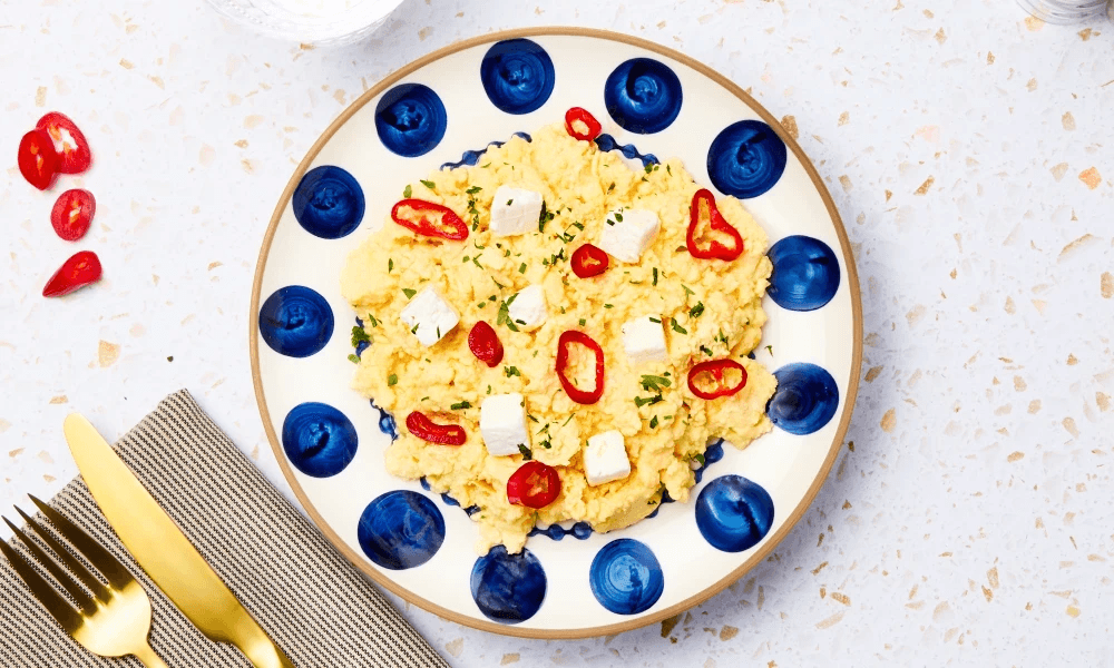 Scrambled Eggs with Feta and Chilli